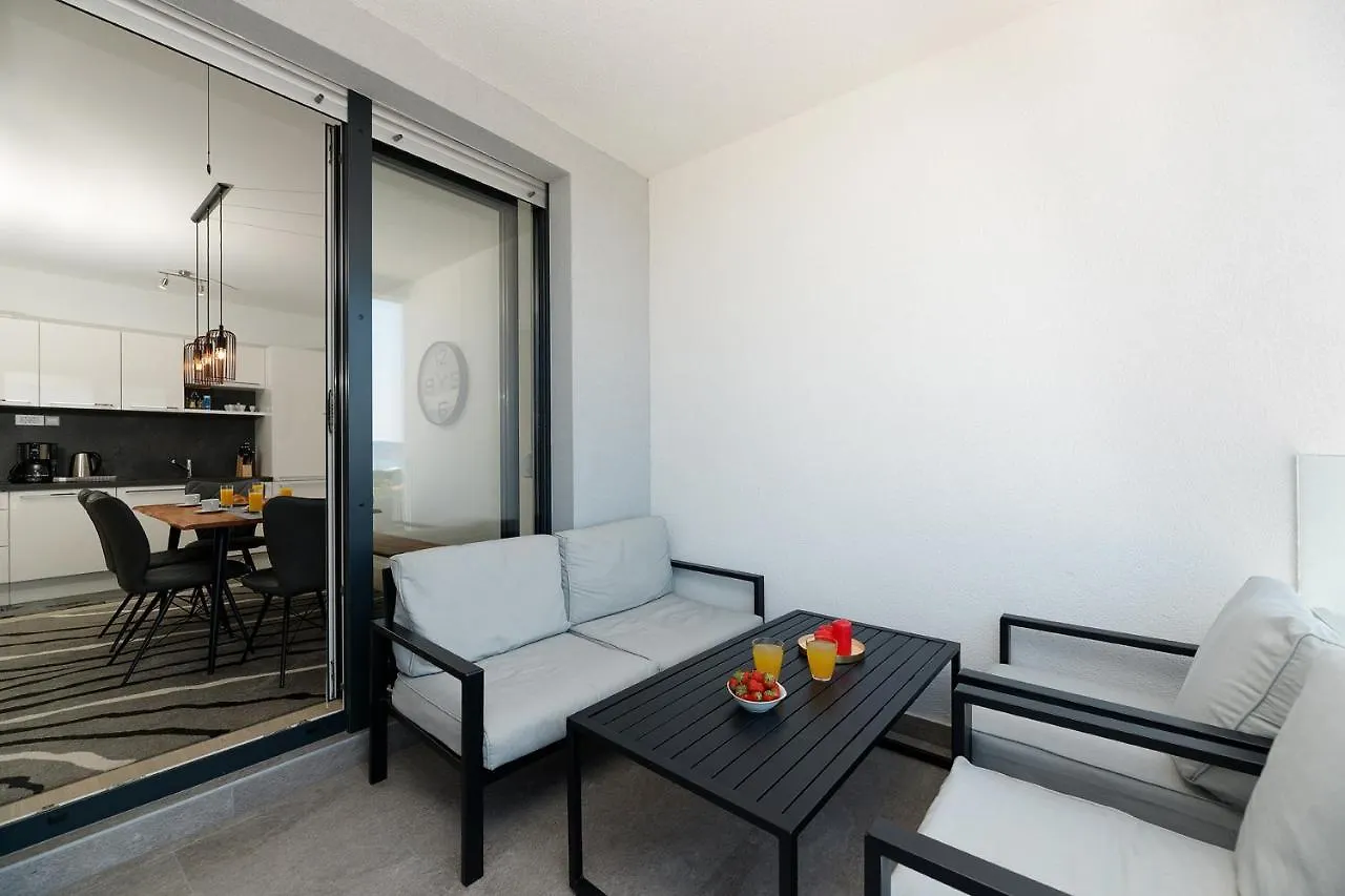 Apartment Malo Zadar Center - Rooftop, Wifi, Parking