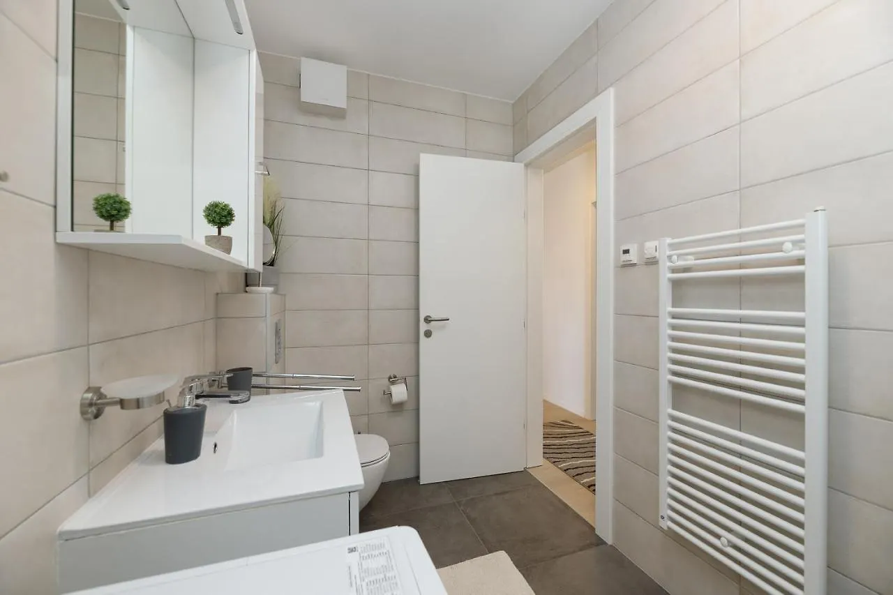 Malo Zadar Center - Rooftop, Wifi, Parking Apartment